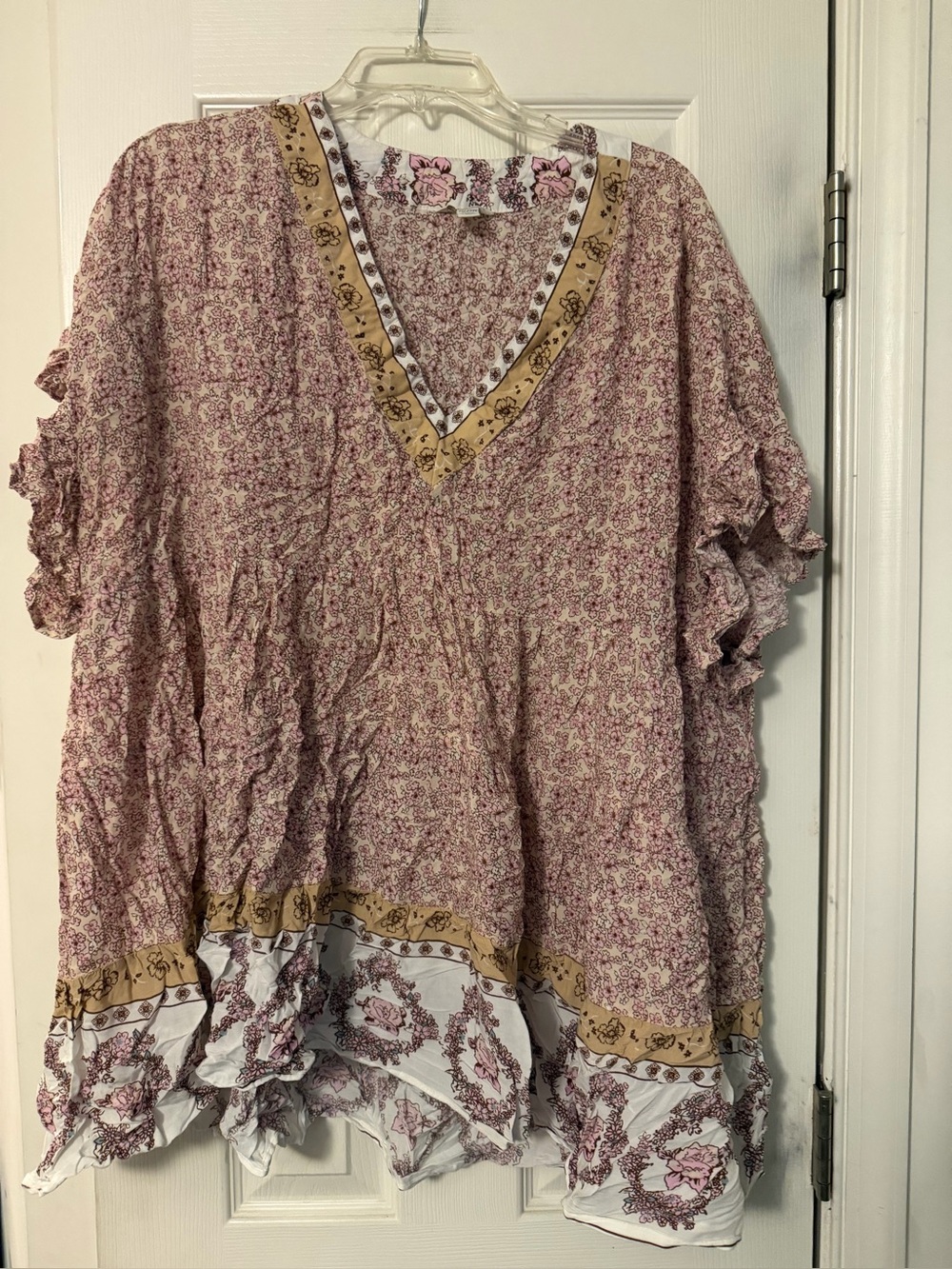 Cato Floral V-Neck Tunic in Dusty Rose and Gold Trim